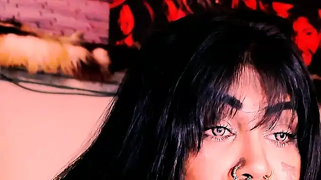 indian_dreamgirl webcam