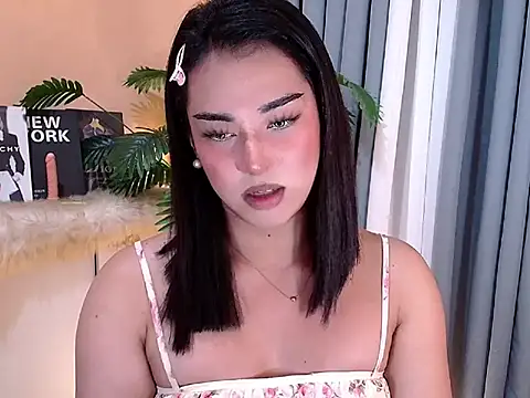 magnificent_kitana webcam