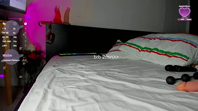 Tender__Lionet webcam