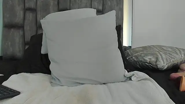 alyssia_ocean webcam