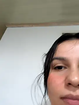 Daniela-rosee webcam