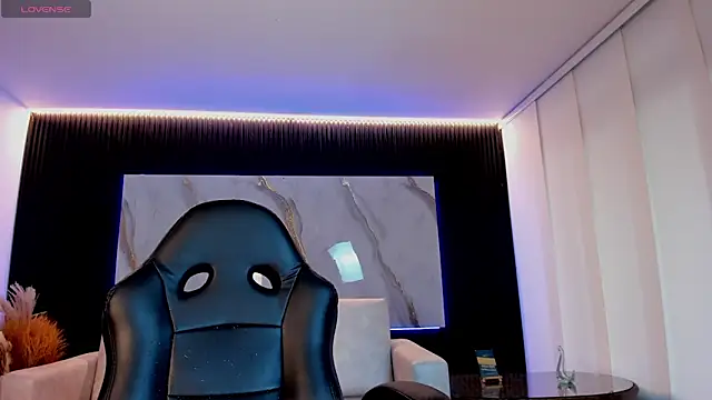 Alicee_Broownn webcam