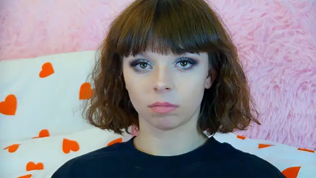 ElisabethDavis webcam