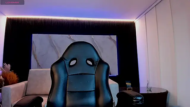 Alicee_Broownn webcam