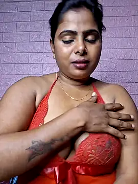 Webcam Model (horny_ria123)  is live.Free join now!