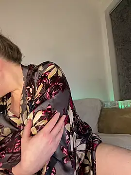 FemDom_RubyKnightXXO webcam