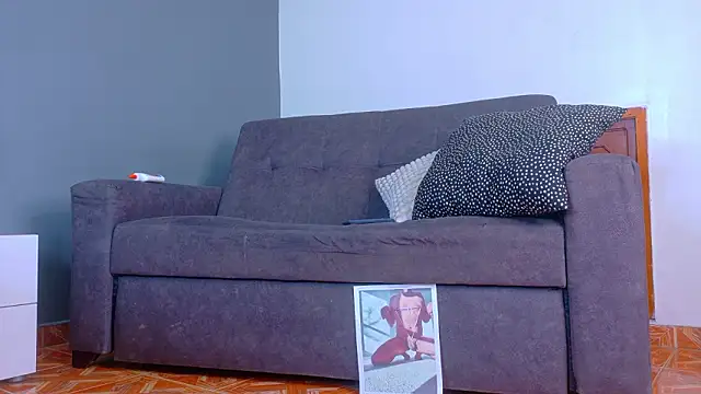 ririibrunette__ - RiriiBrunette__'s free webcam - UK Sex Cams