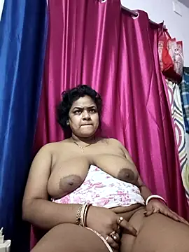 Deborbhavi222 webcam