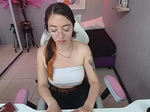 Veronica_miiller webcam