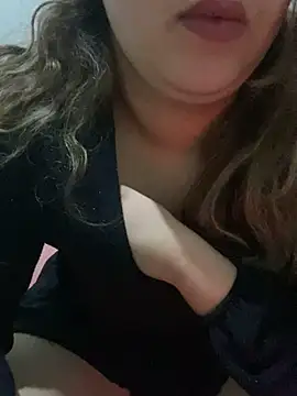 yassminsexy22 webcam