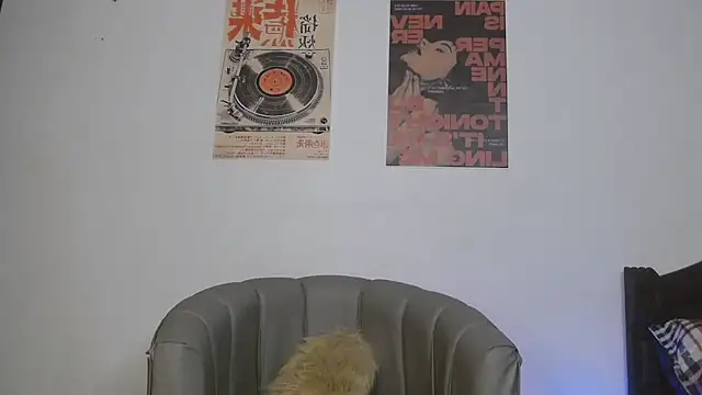 CoralieBronson webcam