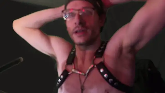 MasterDaddyCool webcam