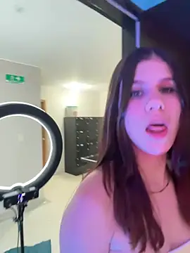 TheAlejandroDolls webcam