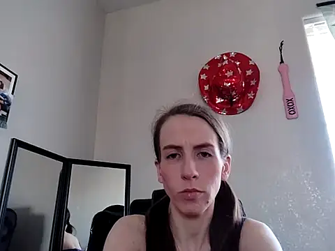 NaughtyNatalieStarr webcam