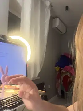 Passion-Blondy webcam