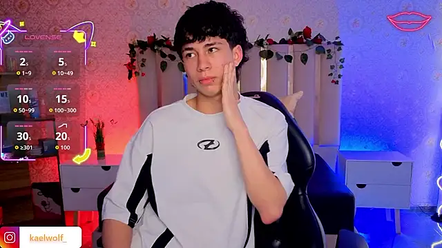 kaelwolf_tay webcam