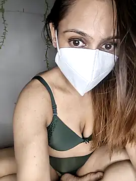 Webcam Model (HONEY_BEBS)  is live.Free join now!