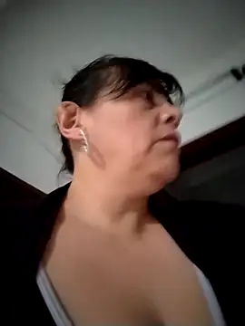 Natasha_miilf webcam