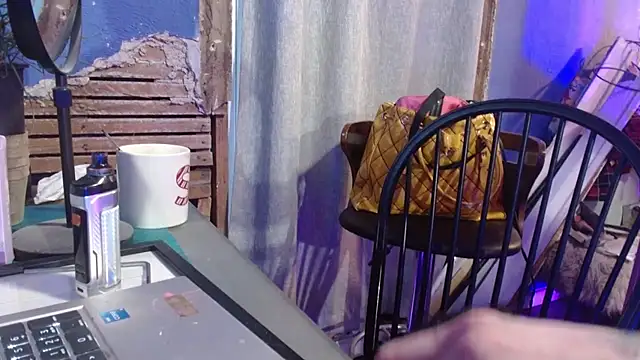 watermellonpussy webcam