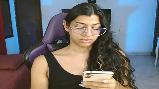 Alanni_parker webcam