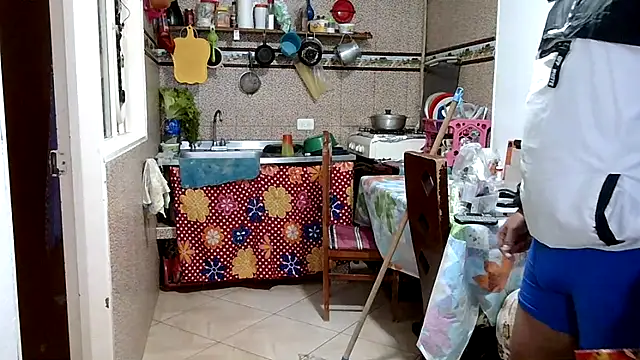 Boycuriousxxx webcam