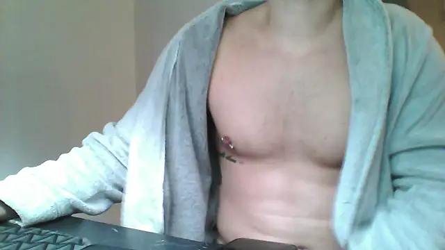 YourDreamCumTrue webcam