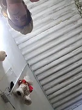 Dirty-Mature-XXX webcam