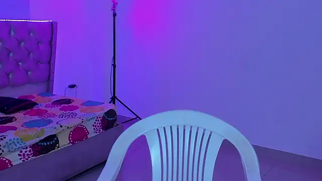 kitty_violet11 webcam