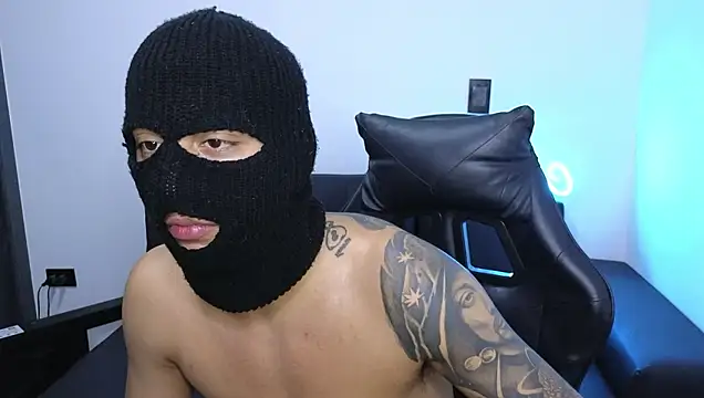 cash_master888 webcam