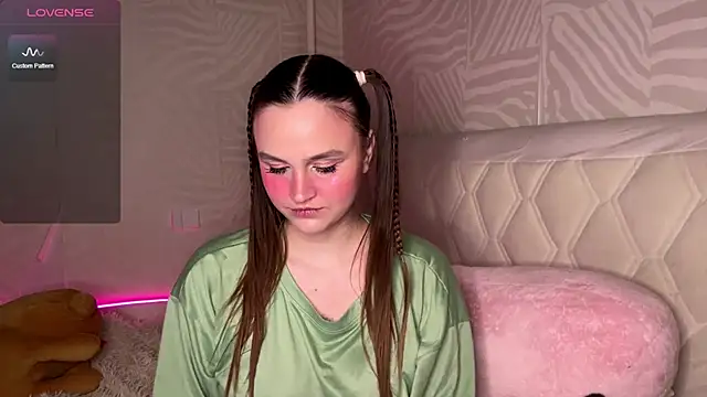 Barbie_Charm_ webcam