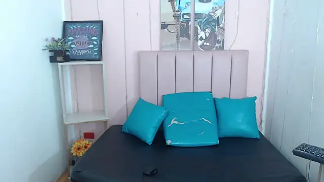 casandraroberthrs707 webcam