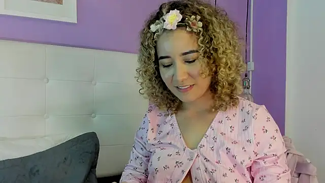 Charlotte11-11 webcam