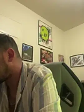 defbond420 Live Webcam on Stripchat