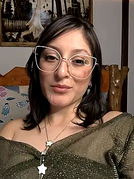 isabelagomez - IsabelaGomez's free webcam