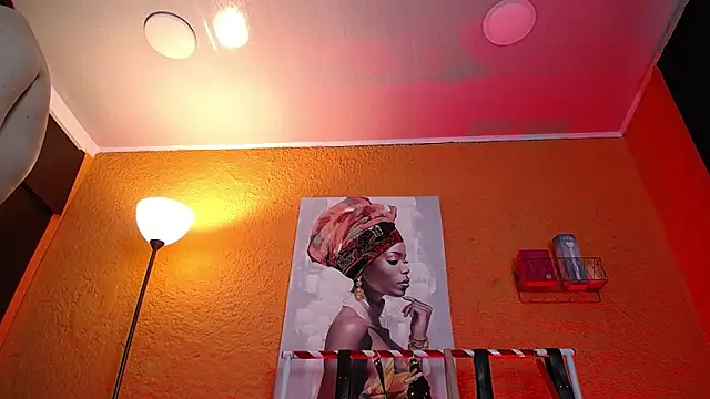 Naty_slavedoll webcam