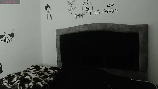 Julieta_De_Los_Angeles webcam