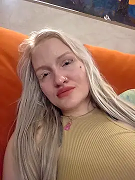 KateMonroe webcam