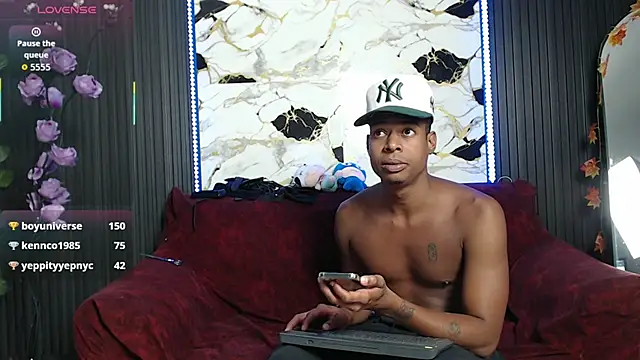SpicyBoys_X webcam