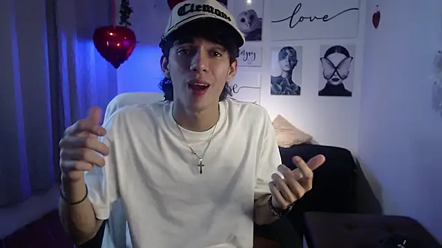 AmethystShadow17 webcam