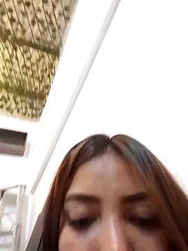 Ariana_Castillo__ webcam