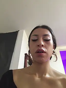 holistic_ambrita - Holistic_Ambrita's free webcam - UK Sex Cams