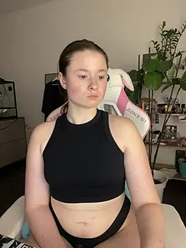 sweetest_pie - Sweetest_pie's free webcam - UK Sex Cams