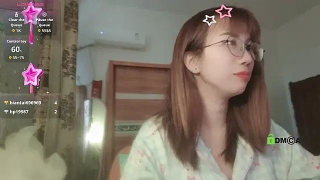 美女Lili_666在线直播