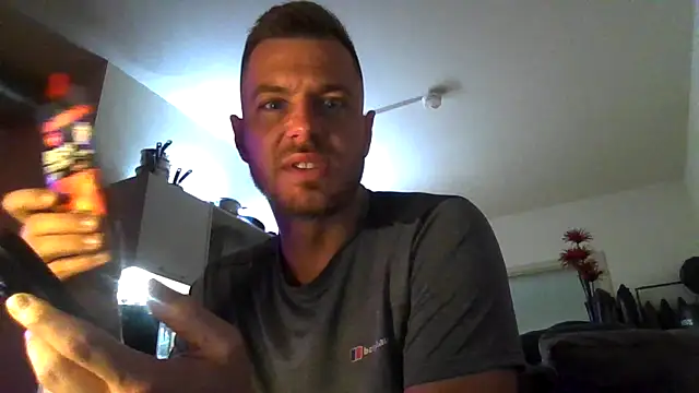 cheekycherryx - Cheekycherryx's free webcam