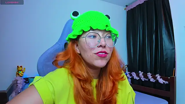 _Moon_Johnson webcam