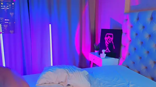 MarciaMarshall webcam