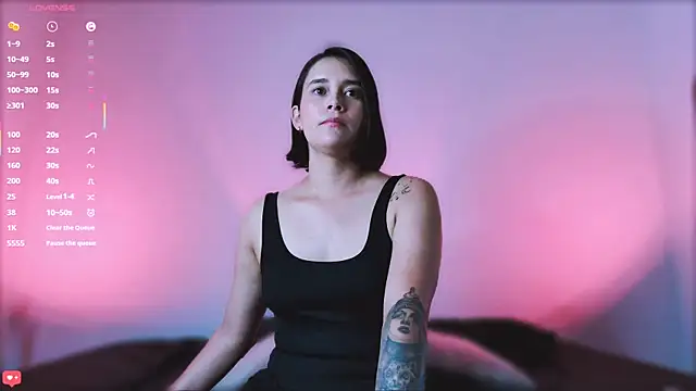 ScarlettRedsins webcam