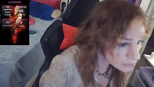 sugahfreeee - Sugahfreeee's free webcam - UK Sex Cams