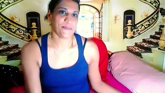 IndianSexcSmyle webcam