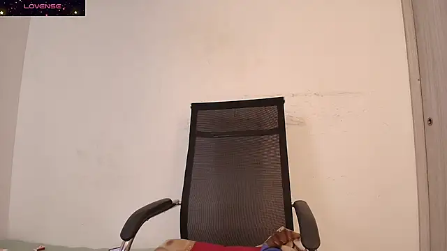 julia_sweet_1 webcam